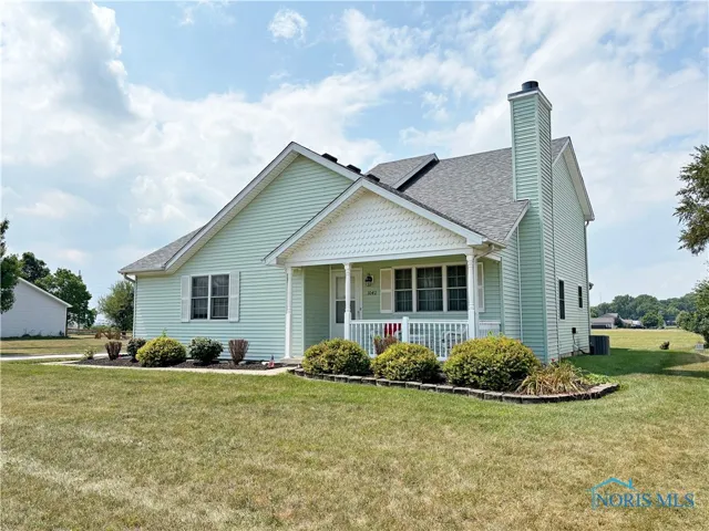 1042 Anna Lane, Bowling Green, Ohio 43402, 3 Bedrooms Bedrooms, 7 Rooms Rooms,2 BathroomsBathrooms,Residential,For Sale,Anna,6134345