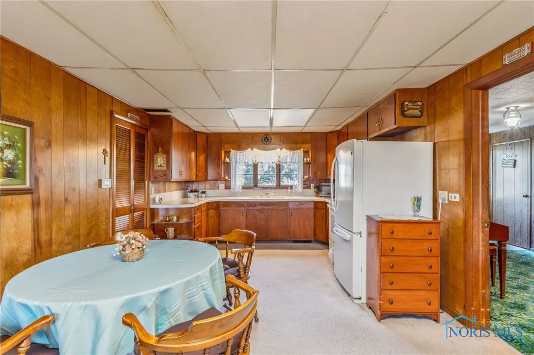 687 State Route 235, Mccomb, Ohio 45858, 3 Bedrooms Bedrooms, 6 Rooms Rooms,2 BathroomsBathrooms,Residential,For Sale,State Route 235,6134372