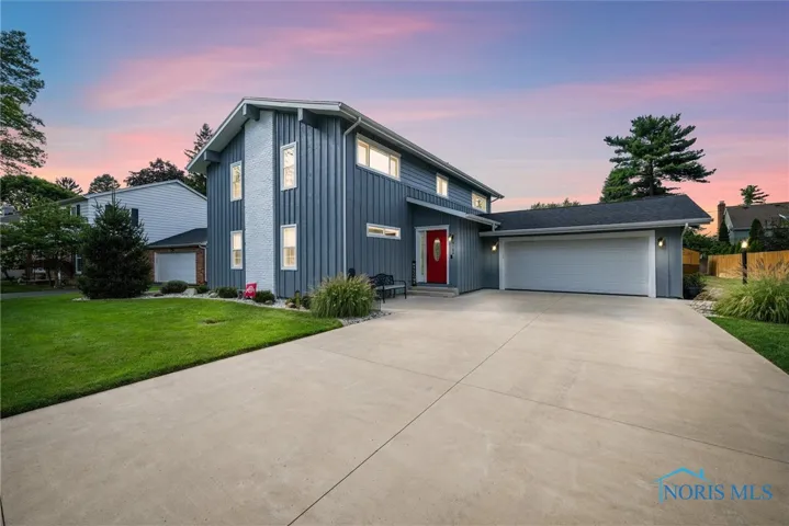5162 Kearsdale Road, Toledo, Ohio 43623, 4 Bedrooms Bedrooms, 11 Rooms Rooms,3 BathroomsBathrooms,Residential,For Sale,Kearsdale,6134387