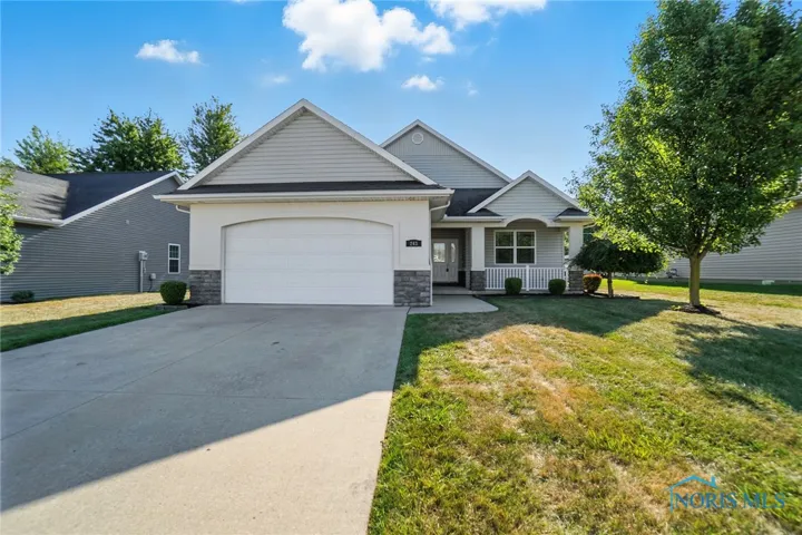 243 Thimbleberry Drive, Findlay, Ohio 45840, 3 Bedrooms Bedrooms, 7 Rooms Rooms,2 BathroomsBathrooms,Residential,For Sale,Thimbleberry,6134481