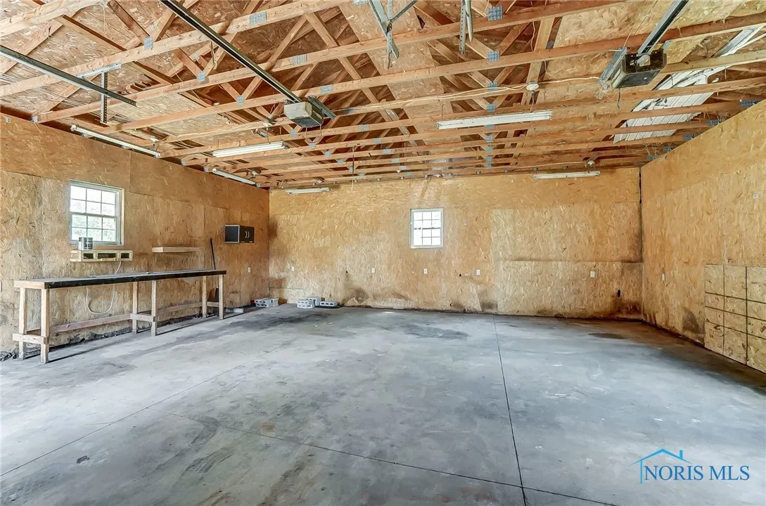 3361 County Road 220, Findlay, Ohio 45840, 4 Bedrooms Bedrooms, 7 Rooms Rooms,2 BathroomsBathrooms,Residential,For Sale,County Road 220,6134498