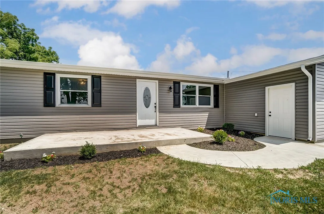 3361 County Road 220, Findlay, Ohio 45840, 4 Bedrooms Bedrooms, 7 Rooms Rooms,2 BathroomsBathrooms,Residential,For Sale,County Road 220,6134498