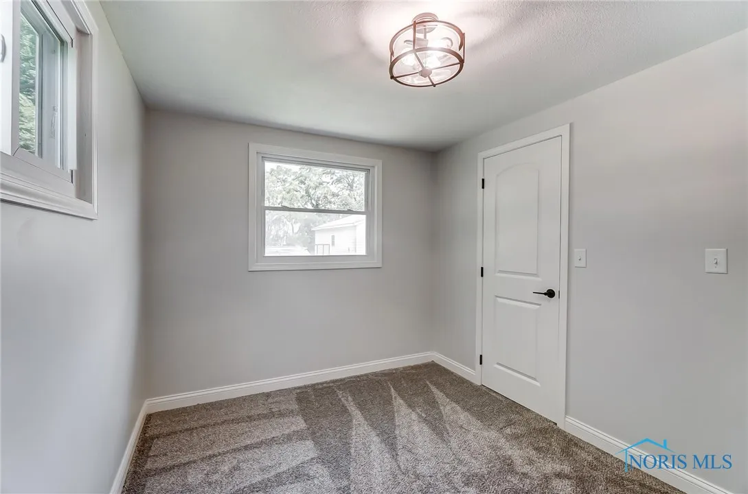 3361 County Road 220, Findlay, Ohio 45840, 4 Bedrooms Bedrooms, 7 Rooms Rooms,2 BathroomsBathrooms,Residential,For Sale,County Road 220,6134498