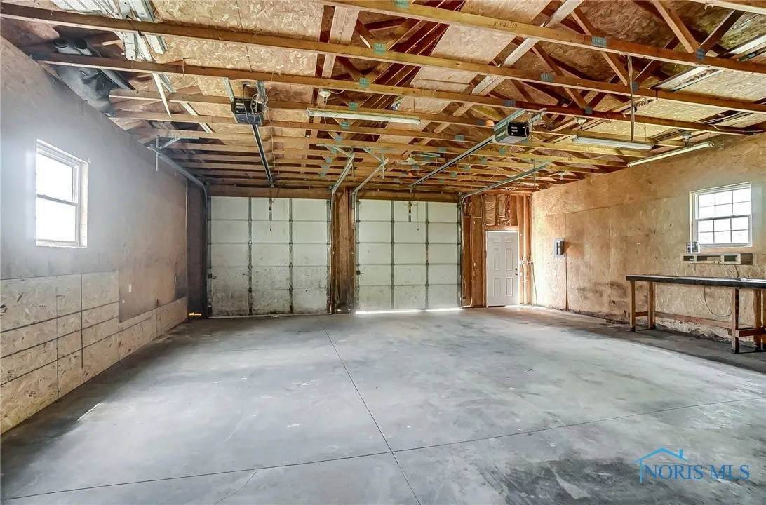 3361 County Road 220, Findlay, Ohio 45840, 4 Bedrooms Bedrooms, 7 Rooms Rooms,2 BathroomsBathrooms,Residential,For Sale,County Road 220,6134498