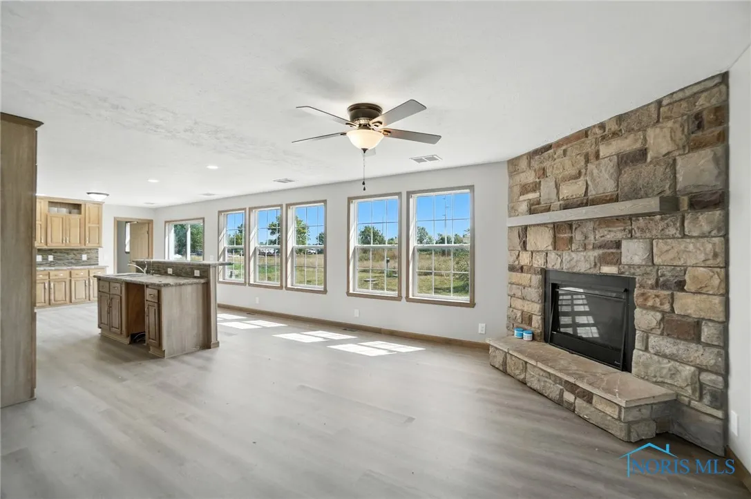 10601 County Road 9, Findlay, Ohio 45840, 3 Bedrooms Bedrooms, 7 Rooms Rooms,2 BathroomsBathrooms,Residential,For Sale,County Road 9,6134504