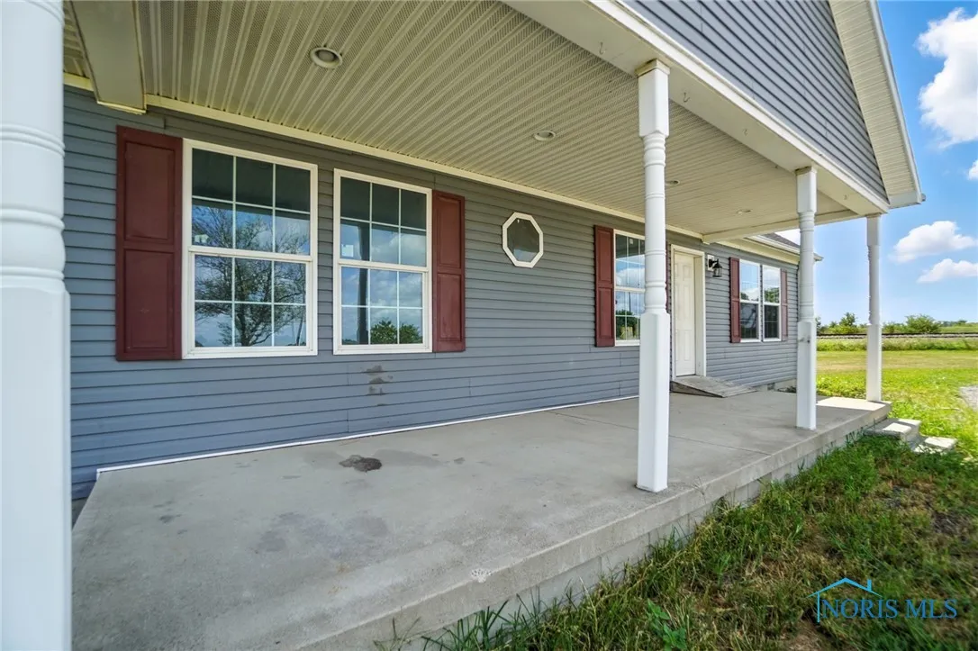 10601 County Road 9, Findlay, Ohio 45840, 3 Bedrooms Bedrooms, 7 Rooms Rooms,2 BathroomsBathrooms,Residential,For Sale,County Road 9,6134504