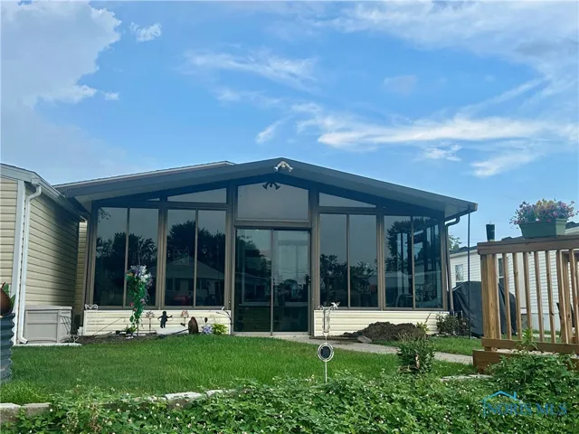 2860 W Risingsun Road, Port Clinton, Ohio 43452, 3 Bedrooms Bedrooms, 8 Rooms Rooms,2 BathroomsBathrooms,Residential,For Sale,Risingsun,6134514