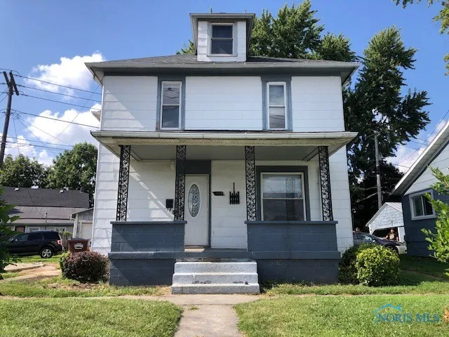 355 E Perry Street, Tiffin, Ohio 44883, 4 Bedrooms Bedrooms, 7 Rooms Rooms,2 BathroomsBathrooms,Residential,For Sale,Perry,6134501