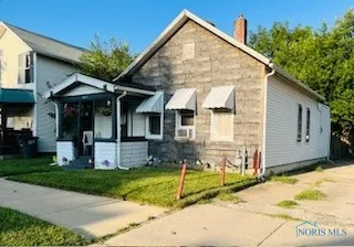 643 Willard Street, Toledo, Ohio 43605, 2 Bedrooms Bedrooms, 5 Rooms Rooms,1 BathroomBathrooms,Residential,For Sale,Willard,6134549