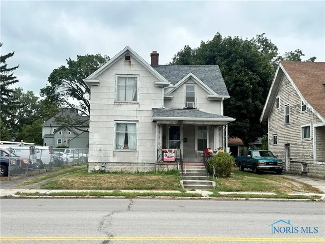 348 W South Street, Fostoria, Ohio 44830, 3 Bedrooms Bedrooms, 5 Rooms Rooms,2 BathroomsBathrooms,Residential,For Sale,South,6134643