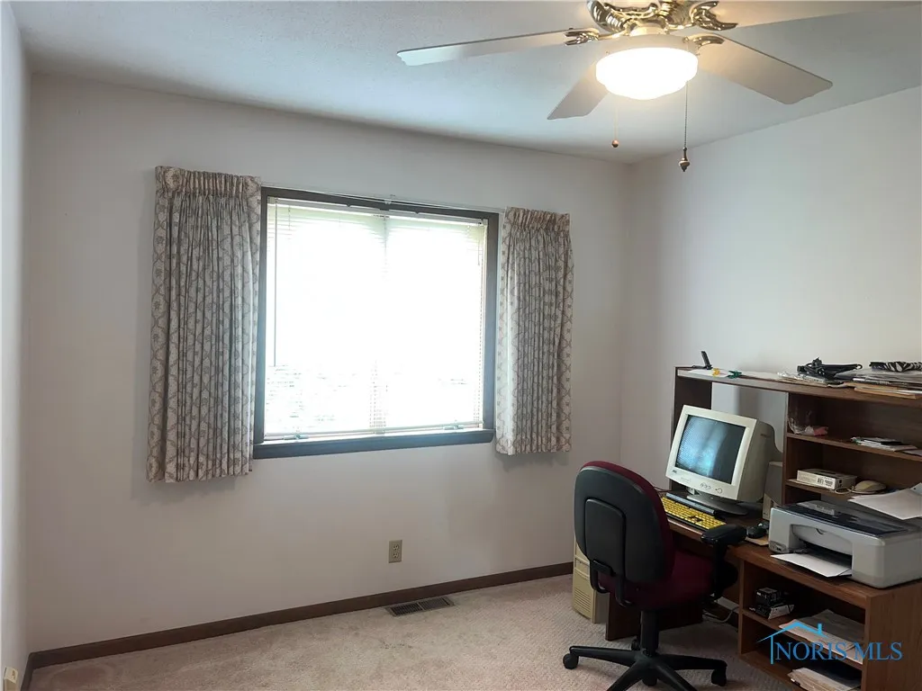 64 River Run Drive J, Fremont, Ohio 43420, 2 Bedrooms Bedrooms, 7 Rooms Rooms,3 BathroomsBathrooms,Residential,For Sale,River Run,6134622