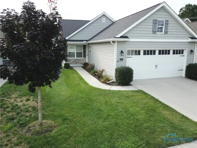 2143 Fieldbrook Drive, Toledo, Ohio 43615, 2 Bedrooms Bedrooms, 6 Rooms Rooms,2 BathroomsBathrooms,Residential,For Sale,Fieldbrook,6134621