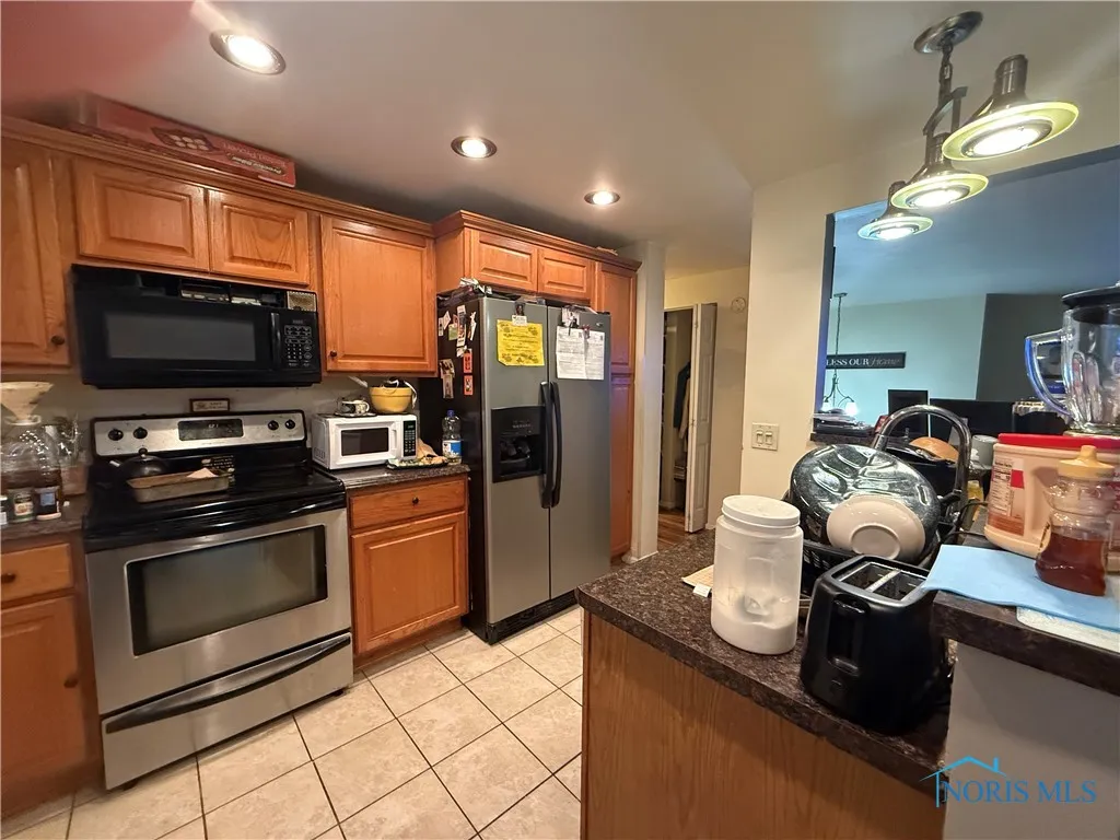 4345 Foxchapel Road, Toledo, Ohio 43607, 4 Bedrooms Bedrooms, 6 Rooms Rooms,2 BathroomsBathrooms,Residential,For Sale,Foxchapel,6134662
