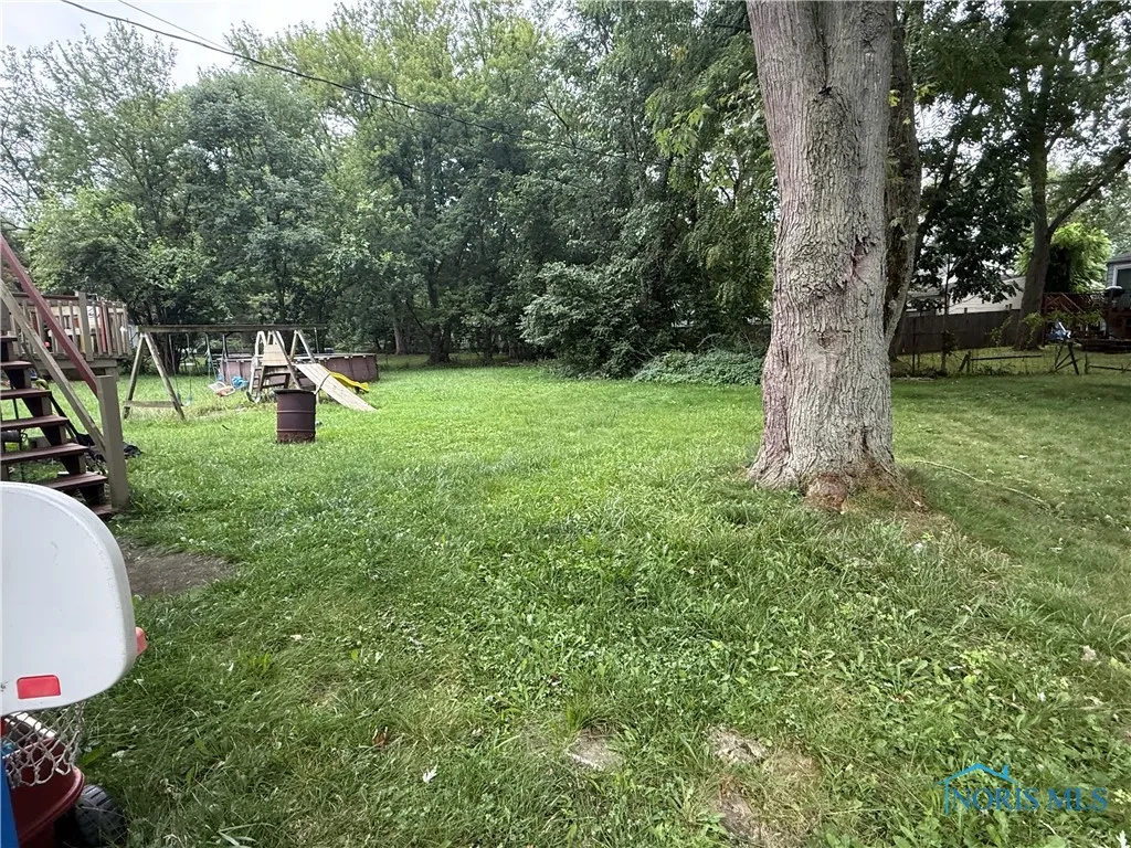 4345 Foxchapel Road, Toledo, Ohio 43607, 4 Bedrooms Bedrooms, 6 Rooms Rooms,2 BathroomsBathrooms,Residential,For Sale,Foxchapel,6134662