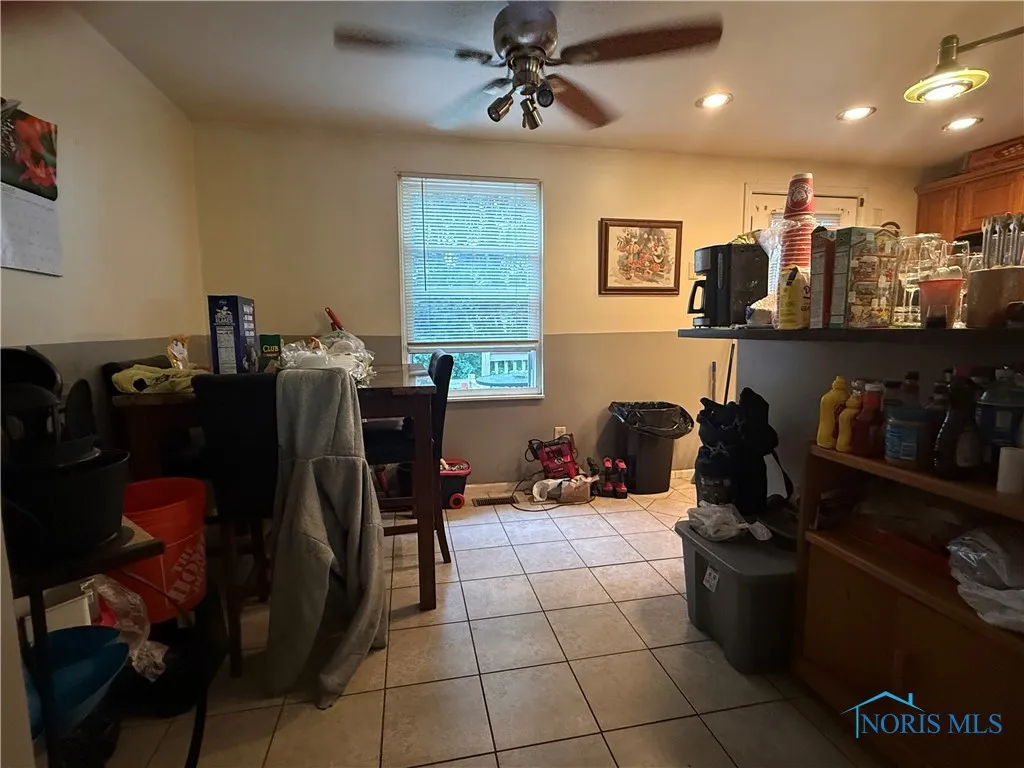 4345 Foxchapel Road, Toledo, Ohio 43607, 4 Bedrooms Bedrooms, 6 Rooms Rooms,2 BathroomsBathrooms,Residential,For Sale,Foxchapel,6134662