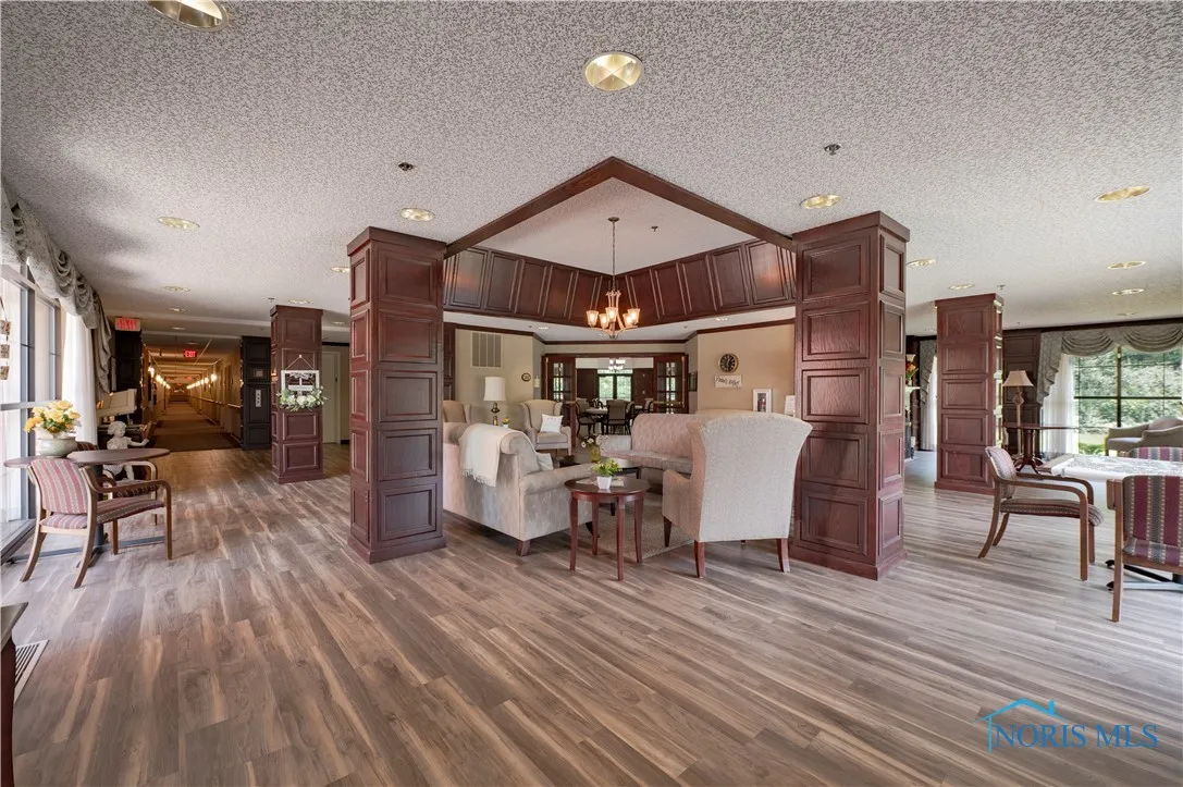2001 Perrysburg Holland Road 118, Holland, Ohio 43528, 1 Bedroom Bedrooms, 3 Rooms Rooms,1 BathroomBathrooms,Residential,For Sale,Perrysburg Holland,6134685
