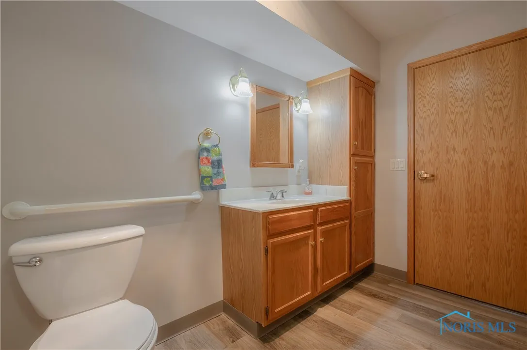 2001 Perrysburg Holland Road 118, Holland, Ohio 43528, 1 Bedroom Bedrooms, 3 Rooms Rooms,1 BathroomBathrooms,Residential,For Sale,Perrysburg Holland,6134685