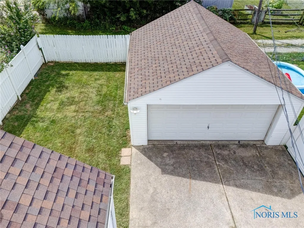 2830 123rd Street, Toledo, Ohio 43611, 3 Bedrooms Bedrooms, 7 Rooms Rooms,1 BathroomBathrooms,Residential,For Sale,123rd,6134702
