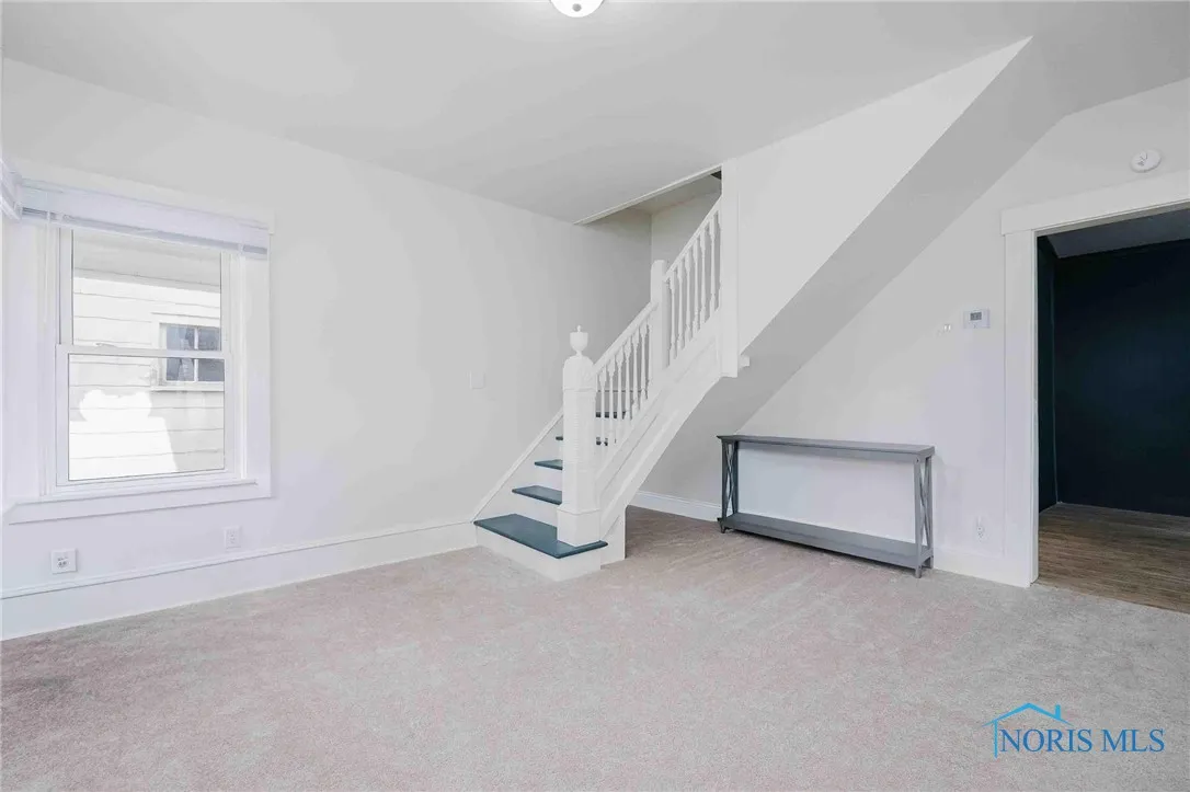 512 N Cory Street, Findlay, Ohio 45840, 4 Bedrooms Bedrooms, 9 Rooms Rooms,2 BathroomsBathrooms,Residential,For Sale,Cory,6134716