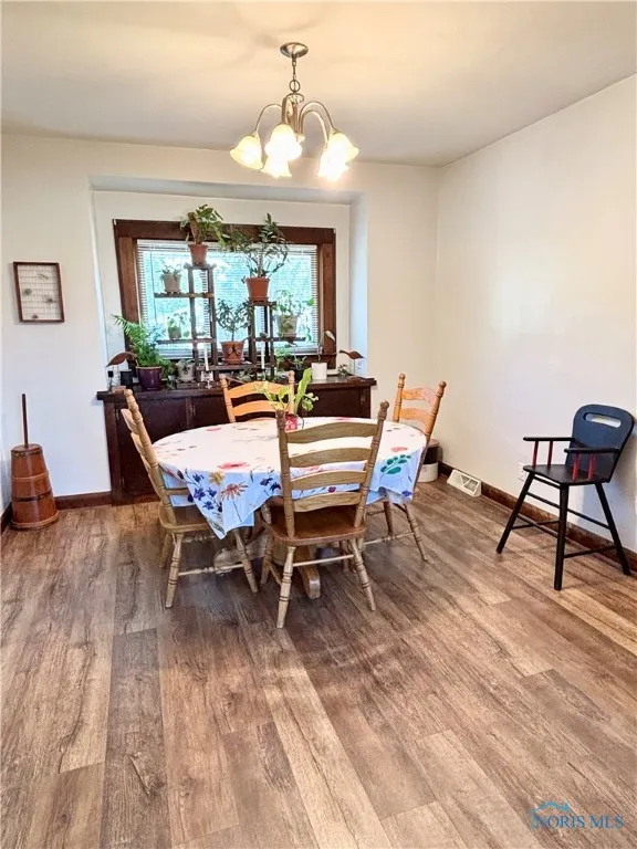 2954 N Downing Road, Genoa, Ohio 43430, 4 Bedrooms Bedrooms, 7 Rooms Rooms,2 BathroomsBathrooms,Residential,For Sale,Downing,6134715
