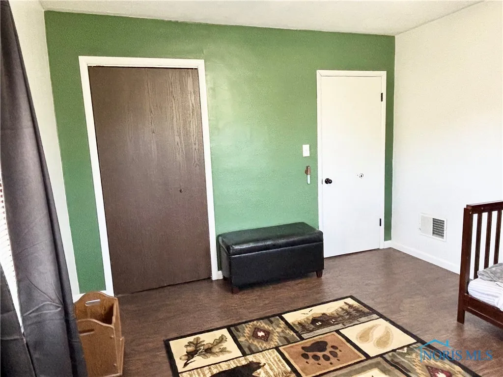2954 N Downing Road, Genoa, Ohio 43430, 4 Bedrooms Bedrooms, 7 Rooms Rooms,2 BathroomsBathrooms,Residential,For Sale,Downing,6134715
