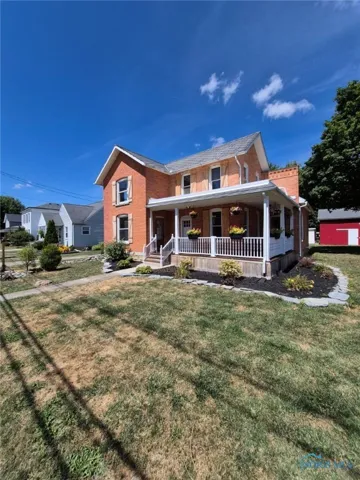 115 E College Avenue, Pemberville, Ohio 43450, 4 Bedrooms Bedrooms, 7 Rooms Rooms,3 BathroomsBathrooms,Residential,For Sale,College,6134810