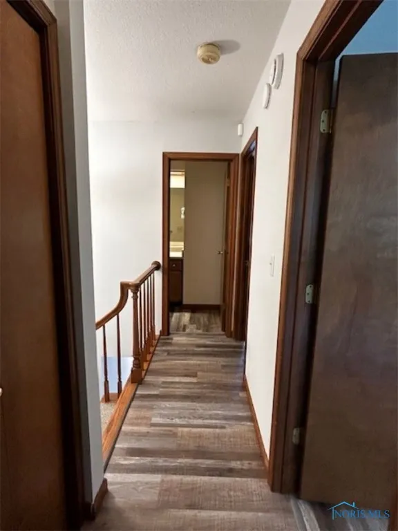 410 Fairview Drive, Bryan, Ohio 43506, 3 Bedrooms Bedrooms, 8 Rooms Rooms,3 BathroomsBathrooms,Residential,For Sale,Fairview,6134862