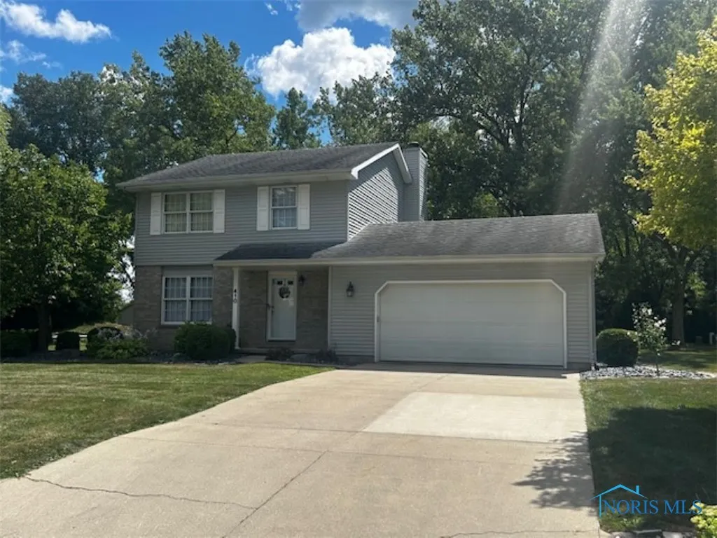 410 Fairview Drive, Bryan, Ohio 43506, 3 Bedrooms Bedrooms, 8 Rooms Rooms,3 BathroomsBathrooms,Residential,For Sale,Fairview,6134862