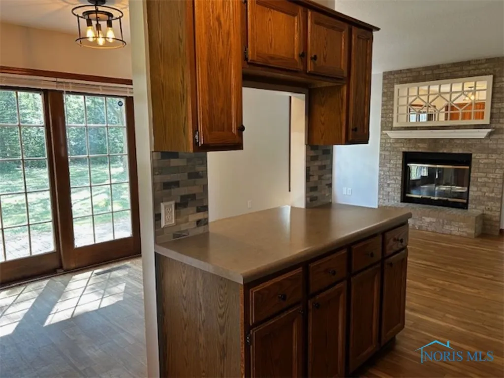 410 Fairview Drive, Bryan, Ohio 43506, 3 Bedrooms Bedrooms, 8 Rooms Rooms,3 BathroomsBathrooms,Residential,For Sale,Fairview,6134862