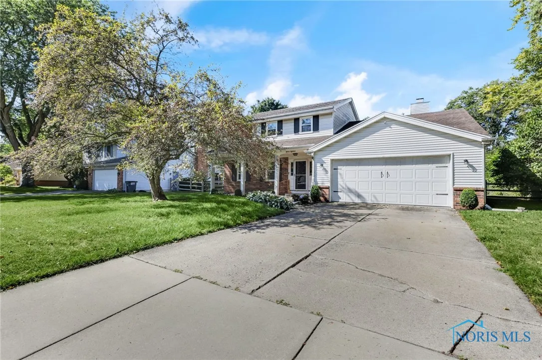 1518 Cherrylawn Drive, Toledo, Ohio 43614, 3 Bedrooms Bedrooms, 8 Rooms Rooms,2 BathroomsBathrooms,Residential,For Sale,Cherrylawn,6134792