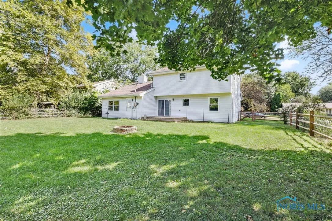 1518 Cherrylawn Drive, Toledo, Ohio 43614, 3 Bedrooms Bedrooms, 8 Rooms Rooms,2 BathroomsBathrooms,Residential,For Sale,Cherrylawn,6134792