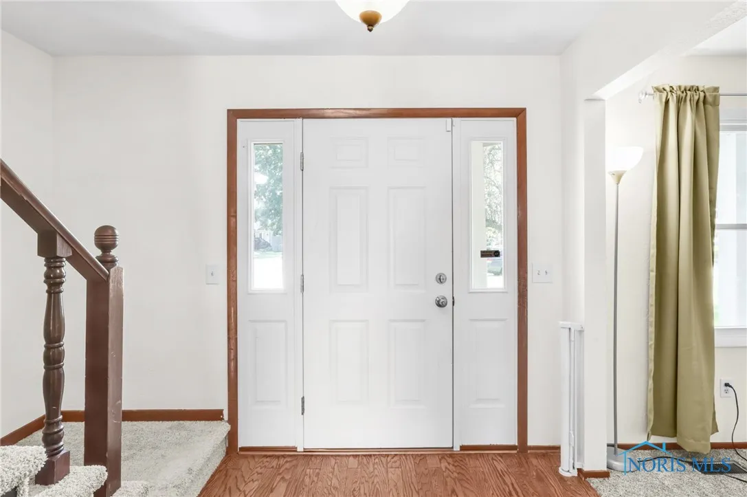 1518 Cherrylawn Drive, Toledo, Ohio 43614, 3 Bedrooms Bedrooms, 8 Rooms Rooms,2 BathroomsBathrooms,Residential,For Sale,Cherrylawn,6134792