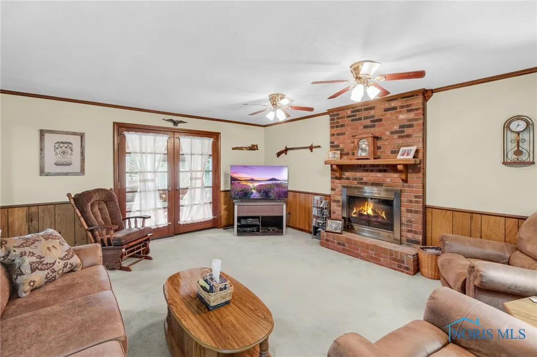 3610 Plumey Road, Northwood, Ohio 43619, 4 Bedrooms Bedrooms, 10 Rooms Rooms,3 BathroomsBathrooms,Residential,For Sale,Plumey,6134873