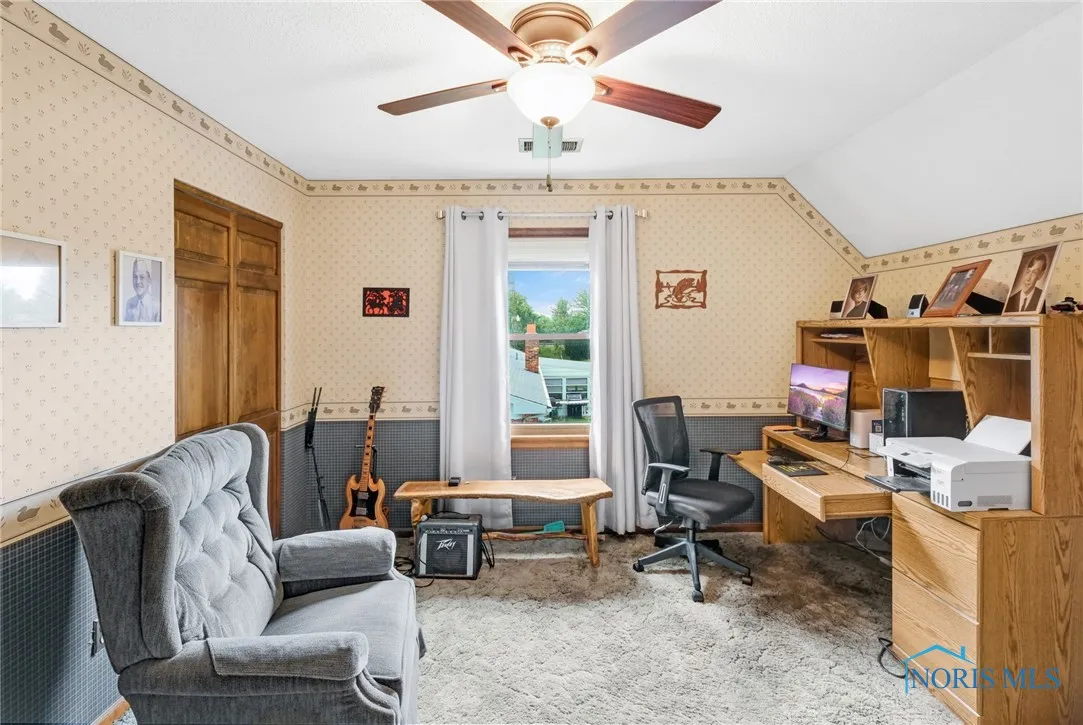 3610 Plumey Road, Northwood, Ohio 43619, 4 Bedrooms Bedrooms, 10 Rooms Rooms,3 BathroomsBathrooms,Residential,For Sale,Plumey,6134873