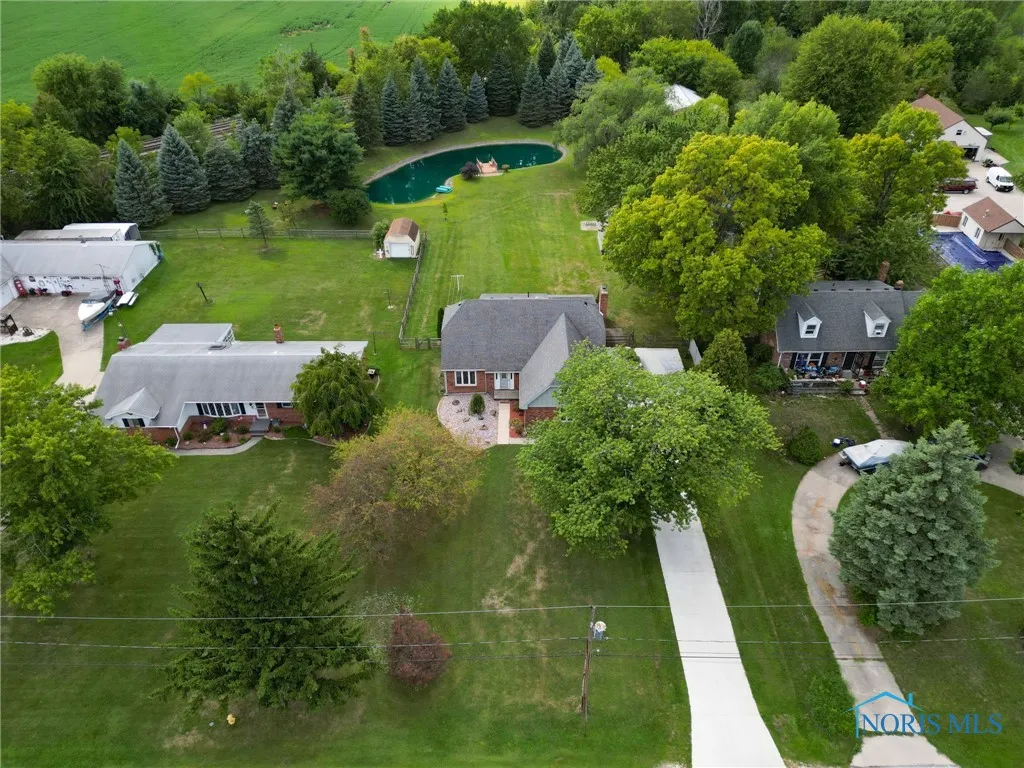 3610 Plumey Road, Northwood, Ohio 43619, 4 Bedrooms Bedrooms, 10 Rooms Rooms,3 BathroomsBathrooms,Residential,For Sale,Plumey,6134873