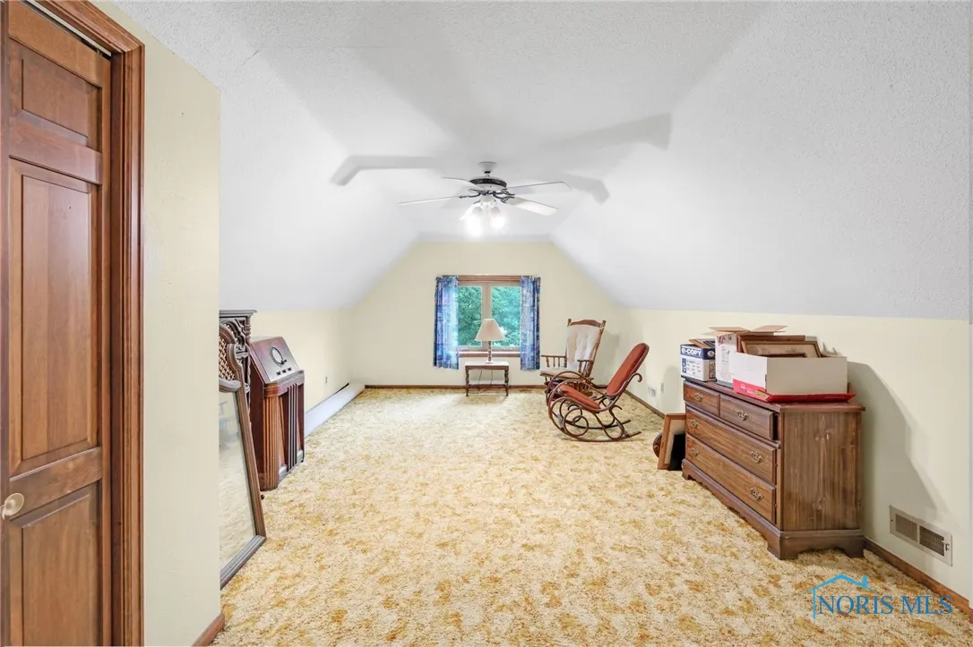 3610 Plumey Road, Northwood, Ohio 43619, 4 Bedrooms Bedrooms, 10 Rooms Rooms,3 BathroomsBathrooms,Residential,For Sale,Plumey,6134873