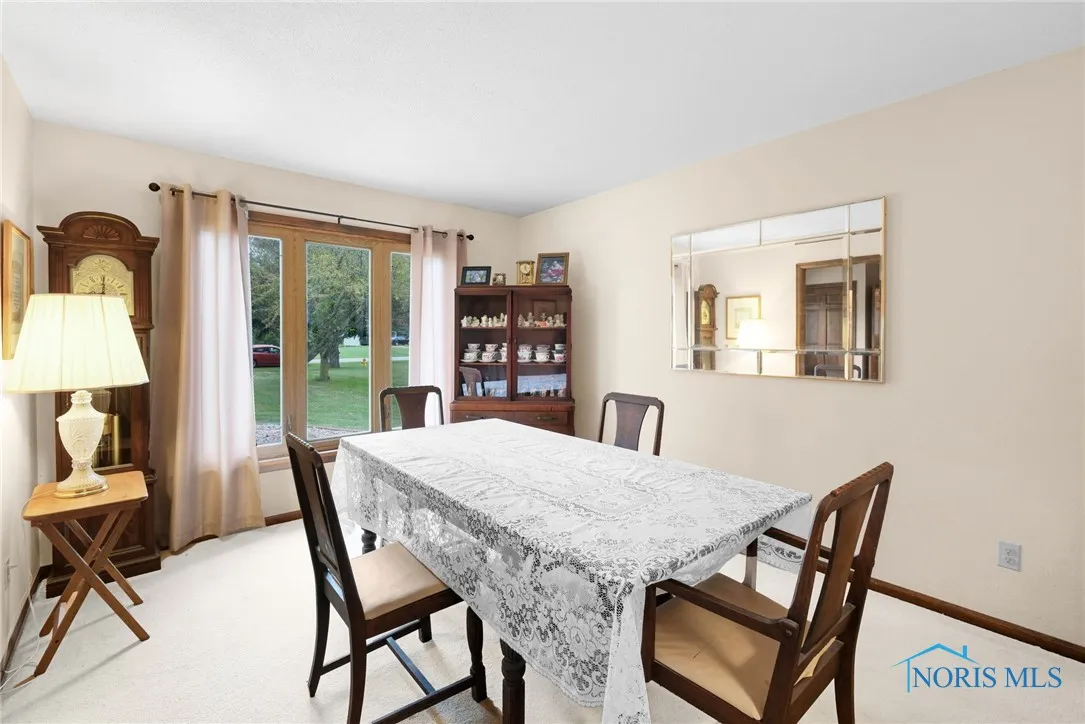 3610 Plumey Road, Northwood, Ohio 43619, 4 Bedrooms Bedrooms, 10 Rooms Rooms,3 BathroomsBathrooms,Residential,For Sale,Plumey,6134873