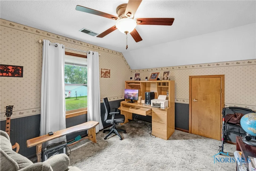 3610 Plumey Road, Northwood, Ohio 43619, 4 Bedrooms Bedrooms, 10 Rooms Rooms,3 BathroomsBathrooms,Residential,For Sale,Plumey,6134873