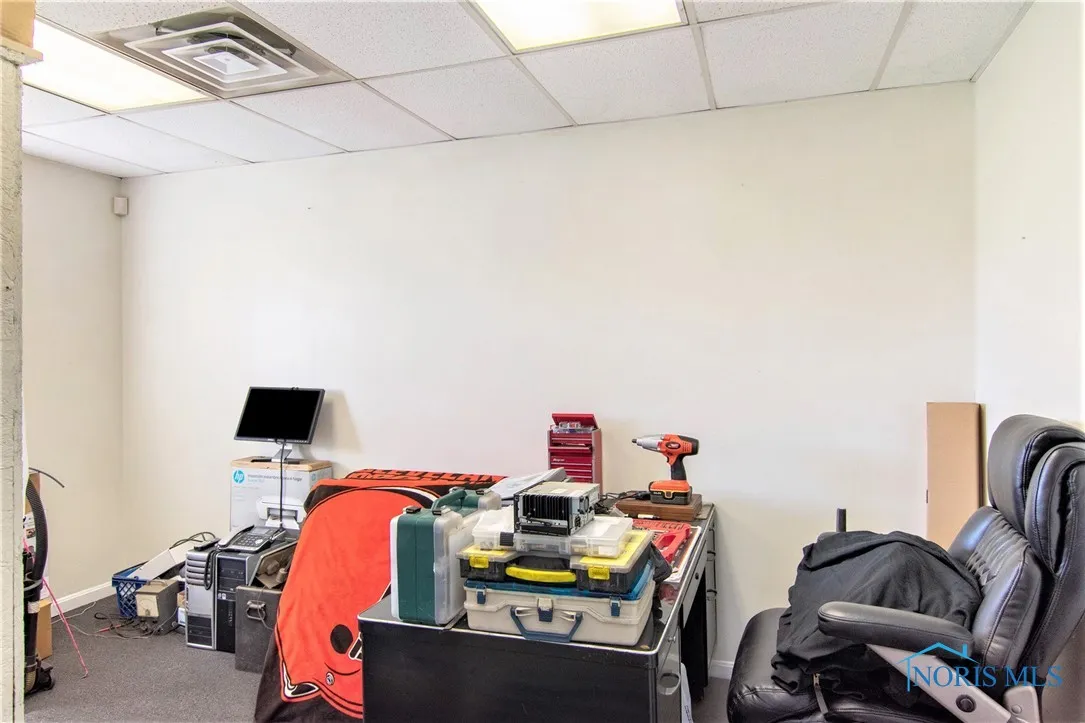 650 S Plasterbed Road, Port Clinton, Ohio 43452, ,Commercial Sale,For Sale,Plasterbed,6134887