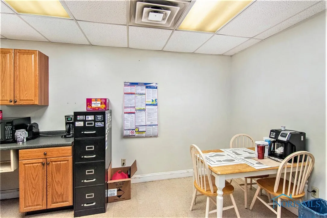 650 S Plasterbed Road, Port Clinton, Ohio 43452, ,Commercial Sale,For Sale,Plasterbed,6134887
