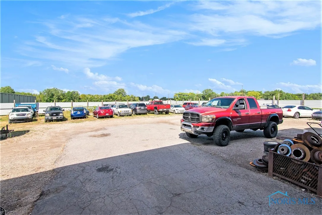 650 S Plasterbed Road, Port Clinton, Ohio 43452, ,Commercial Sale,For Sale,Plasterbed,6134887