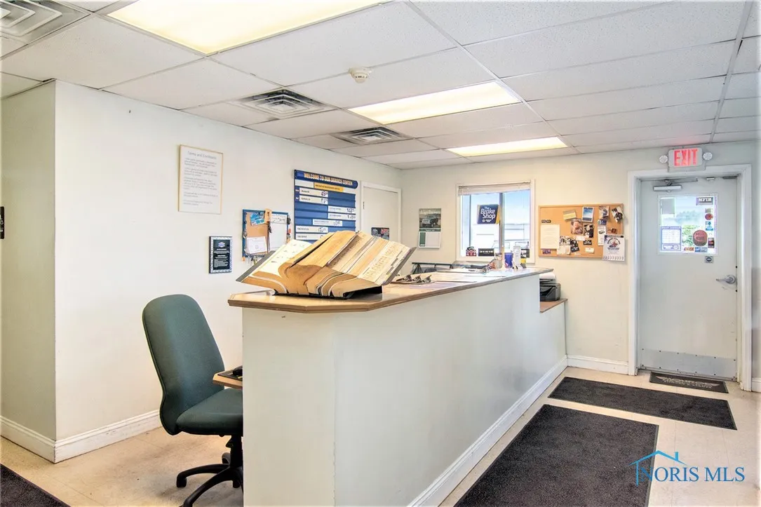 650 S Plasterbed Road, Port Clinton, Ohio 43452, ,Commercial Sale,For Sale,Plasterbed,6134887