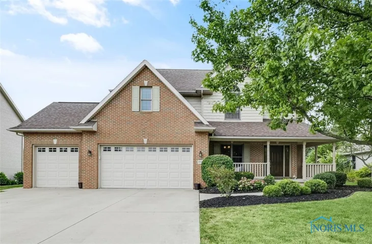 8100 Shawnee Forest Drive, Findlay, Ohio 45840, 4 Bedrooms Bedrooms, 10 Rooms Rooms,3 BathroomsBathrooms,Residential,For Sale,Shawnee Forest,6134684