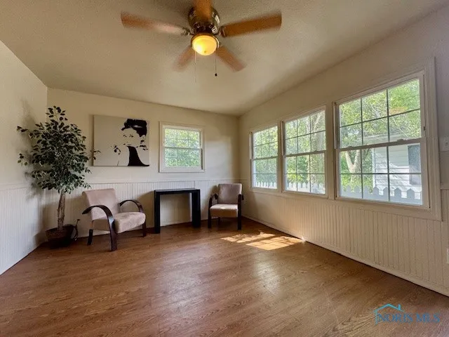 Residential For Sale 5 Rooms 3 Bedrooms 1 Bathroom Price