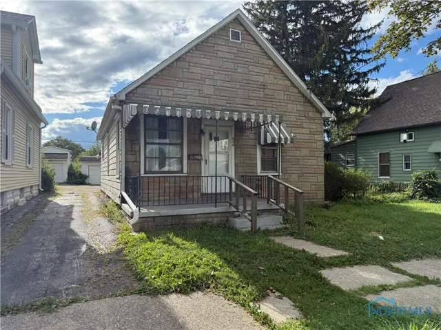 636 White Street, Toledo, Ohio 43605, 3 Bedrooms Bedrooms, 5 Rooms Rooms,1 BathroomBathrooms,Residential,For Sale,White,6134811