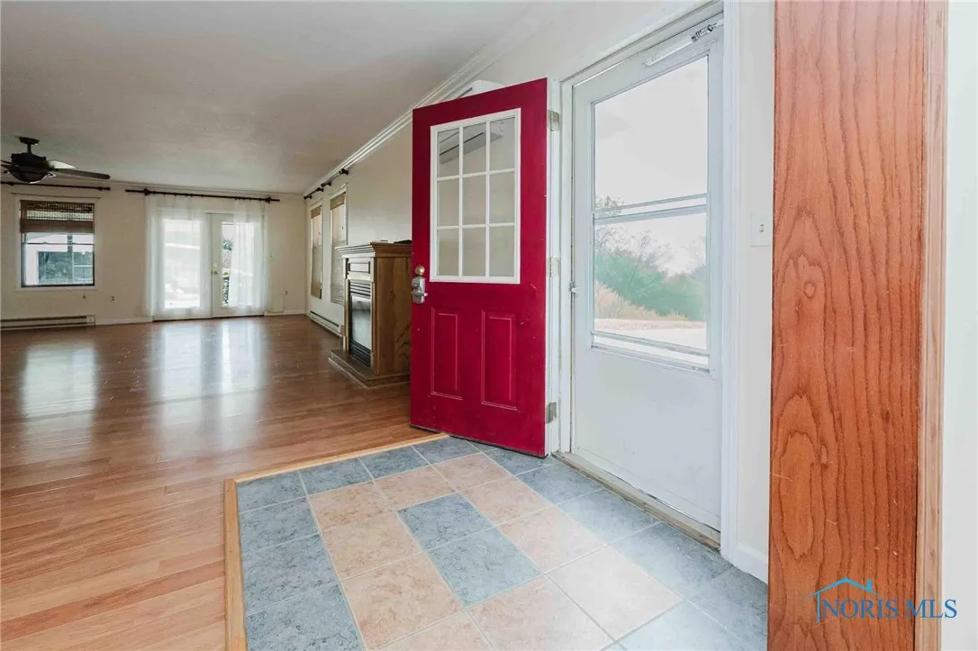 5826 Township Road 243, Findlay, Ohio 45840, 4 Bedrooms Bedrooms, 2 Rooms Rooms,3 BathroomsBathrooms,Residential,For Sale,Township Road 243,6134937