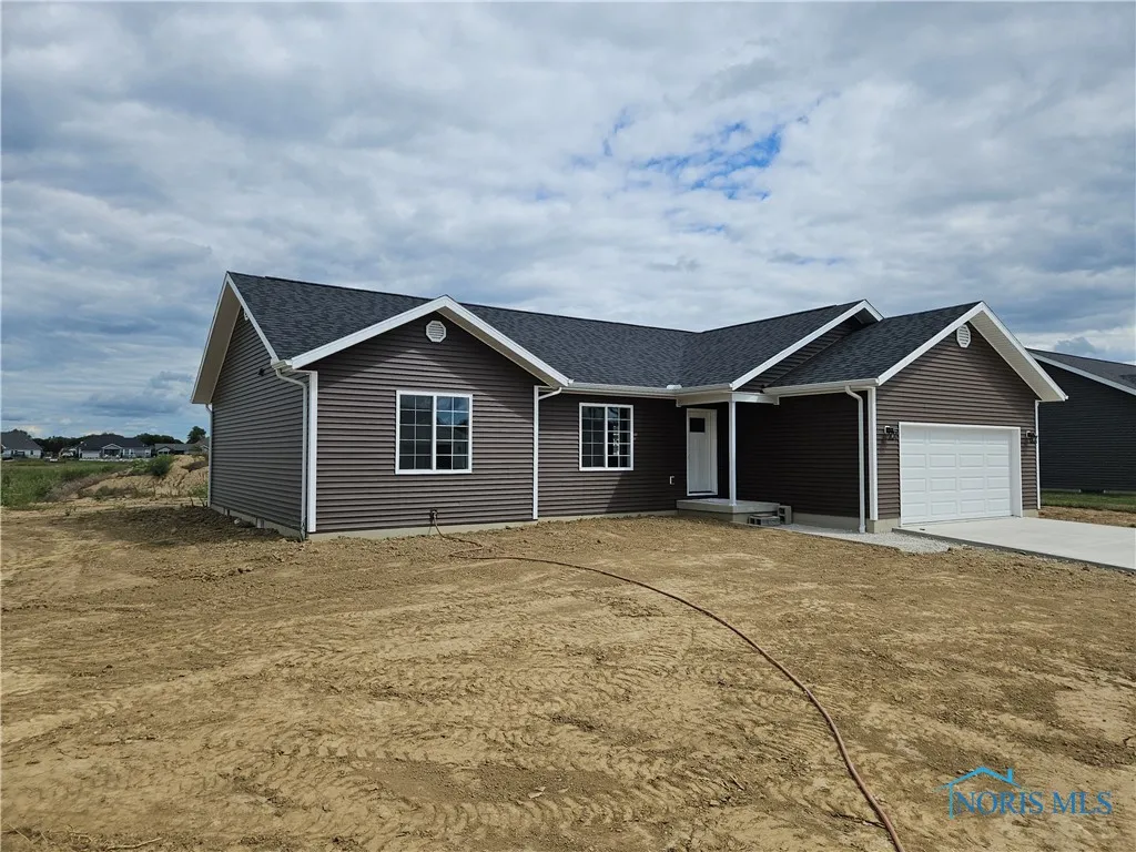 702 Winter Court, Carey, Ohio 43316, 3 Bedrooms Bedrooms, 7 Rooms Rooms,2 BathroomsBathrooms,Residential,For Sale,Winter,6134935