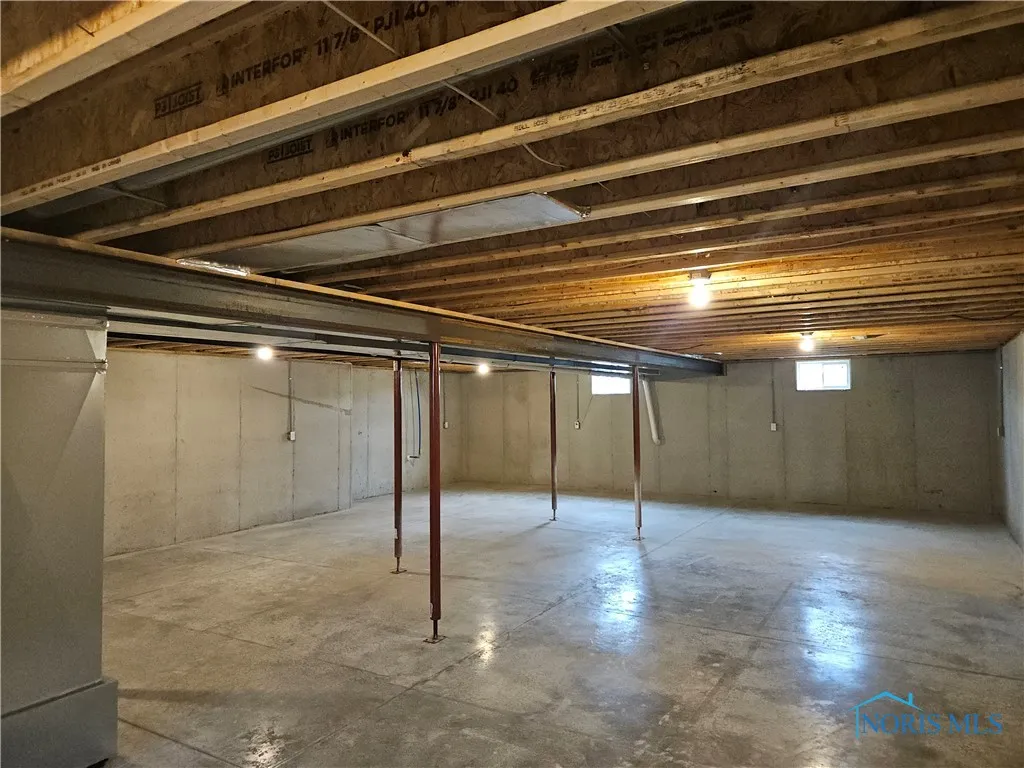 702 Winter Court, Carey, Ohio 43316, 3 Bedrooms Bedrooms, 7 Rooms Rooms,2 BathroomsBathrooms,Residential,For Sale,Winter,6134935