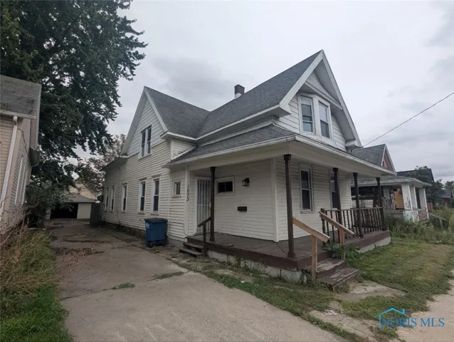1273 Nebraska Avenue, Toledo, Ohio 43607, 5 Bedrooms Bedrooms, 10 Rooms Rooms,1 BathroomBathrooms,Residential,For Sale,Nebraska,6134966