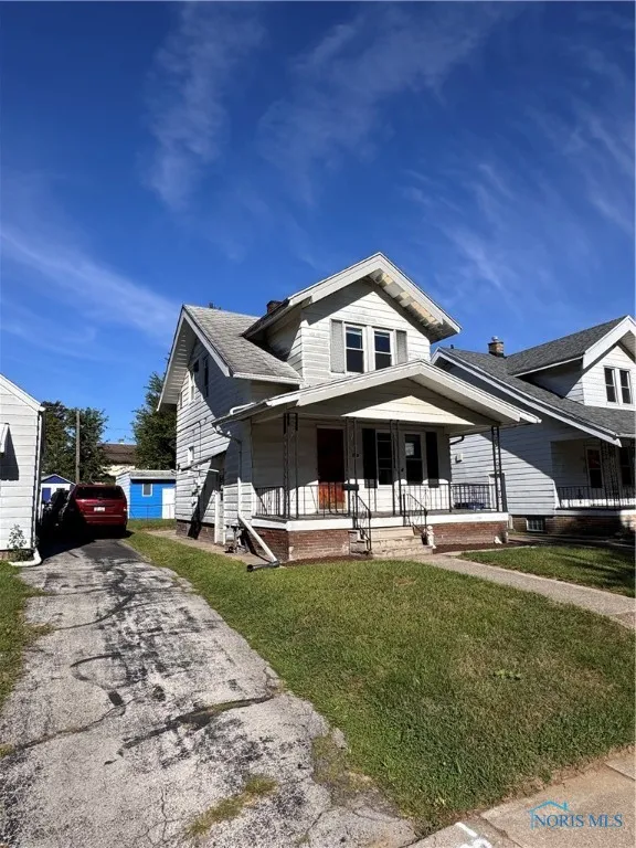 576 Bronx Drive, Toledo, Ohio 43609, 3 Bedrooms Bedrooms, 6 Rooms Rooms,1 BathroomBathrooms,Residential,For Sale,Bronx,6135003